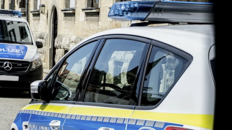 Polisi Jerman Lakukan Tindak Kekerasan ke Rekannya di Mobil Patroli