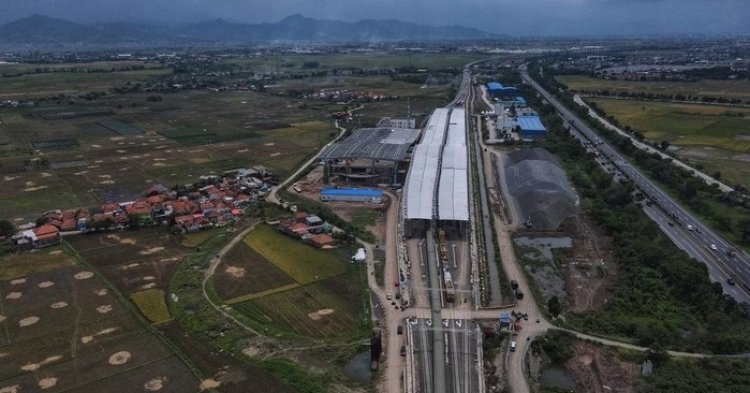 Biaya Proyek Kereta Cepat Jakarta-Bandung Terus Membengkak, Ini Kata Erick Thohir