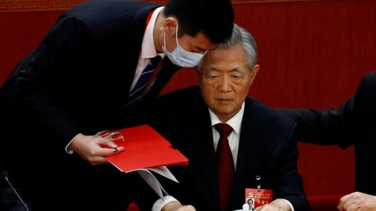 Ternyata Ini Penyebab Mantan Presiden China Hu Jintao Digiring Keluar Kongres PKC