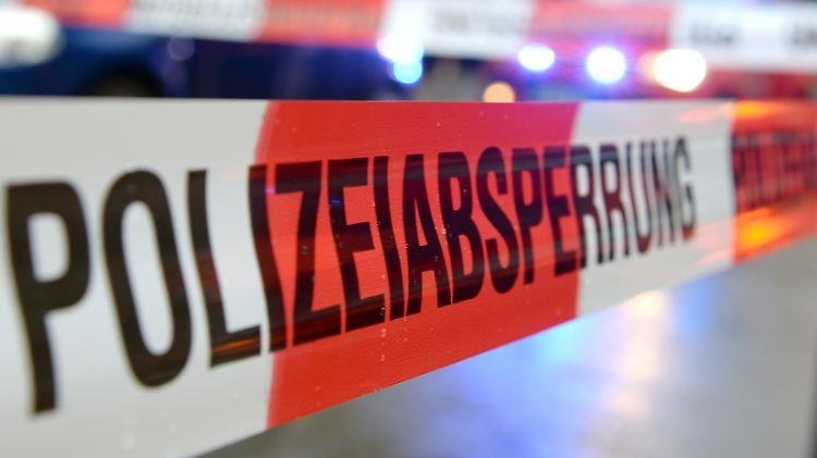 Tiga Orang Tewas dalam Kecelakaan Mobil di Lower RhineJerman