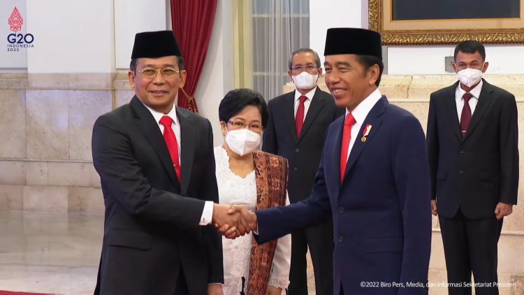 Jokowi Resmi Lantik Johanis Tanak Jadi Wakil Ketua KPK