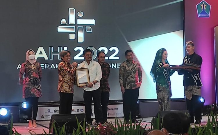 Syahrul Yasin Limpo Jadi Pemimpin Terpopuler di Media Digital Versi Anugerah Humas Indonesia 2022