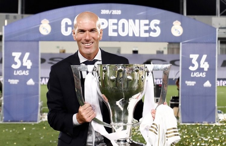 Zidane sukses menjadi pelatih Real Madrid. Foto: Getty Images