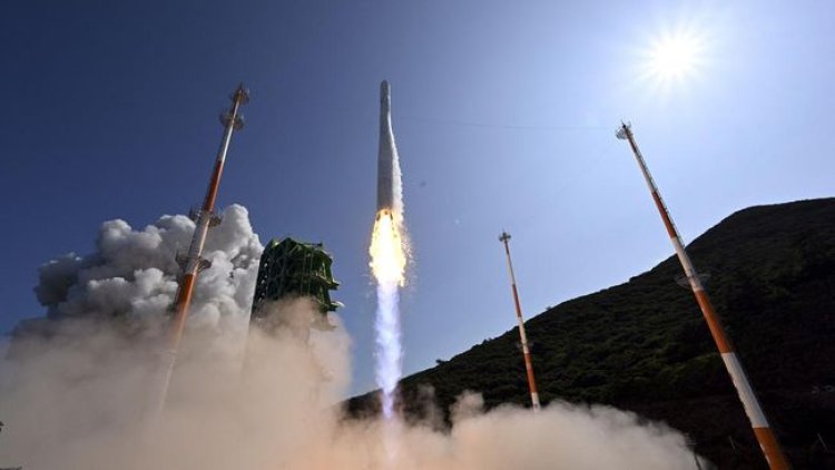 Iran Sukses Uji Luncurkan Roket Pembawa Satelit, Ada yang Ketakutan Rupanya