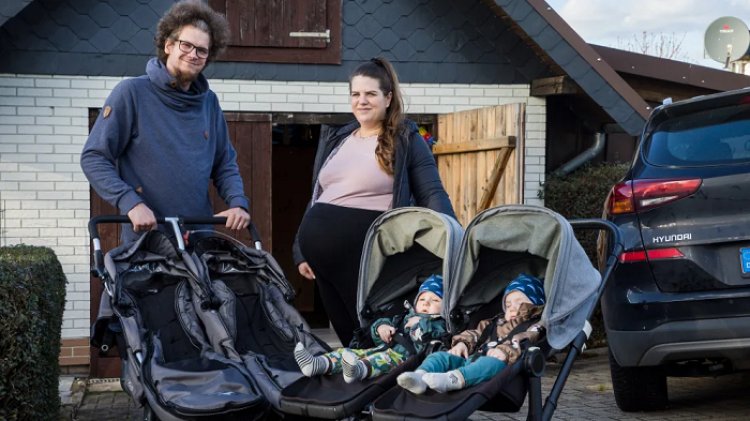 Pasangan di Jerman Miliki Dua Bayi Kembar dalam Satu Tahun