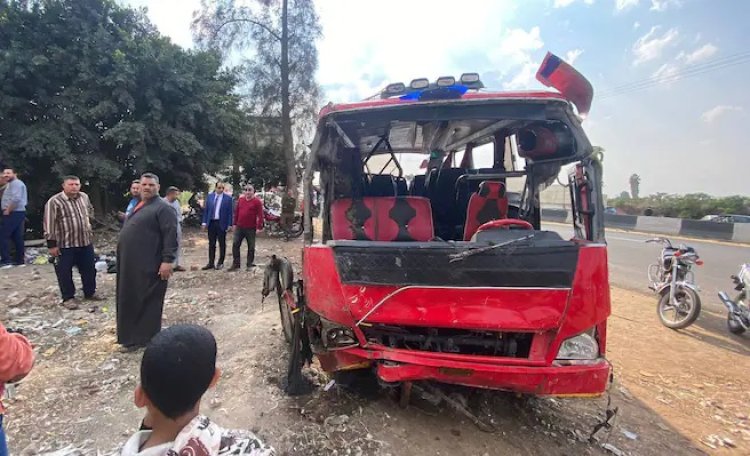 20 Tewas Dalam Kecelakaan Minibus di Mesir