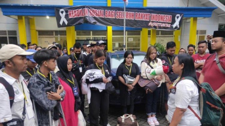 Berangkat ke Jakarta untuk Lapor Mabes Polri, Keluarga Korban Kanjuruhan Diduga Dihalangi Oknum