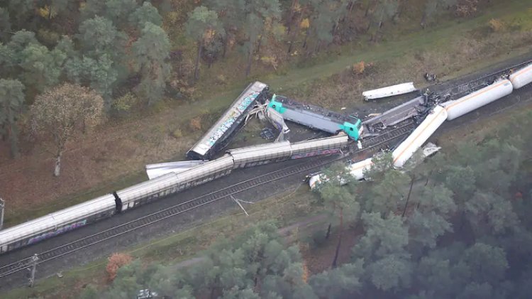 Dua Kereta Barang Bertabrakan di Jerman, Salah Satu Kereta Bermuatan Gas yang Mudah Terbakar