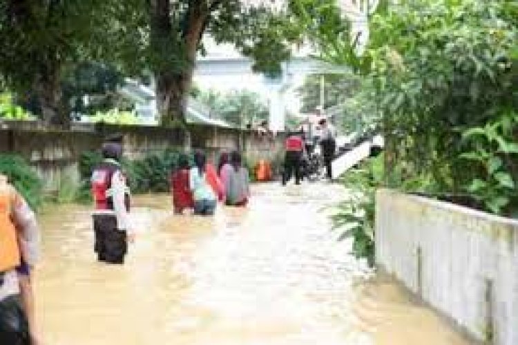 17 Daerah di Sumut Terendam Banjir dan Longsor Akibat Curah Hujan Tinggi