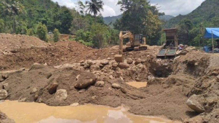 Polisi Tangkap 46 Orang di Lokasi Tambang Emas Ilegal Manokwari