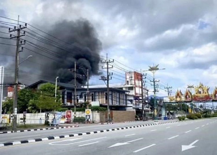 Satu tewas dan Puluhan Luka-luka dalam Serangan Bom Mobil di Apartemen Polisi di Thailand Selatan