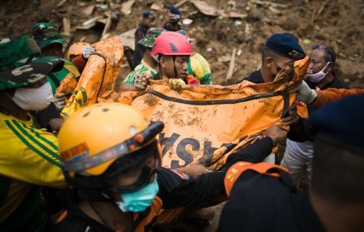 Tim Evakuasi Masih Terus Lakukan Pencarian Korban Gempa Cianjur
