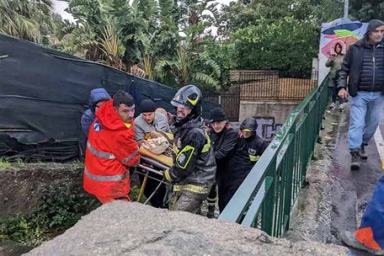 Hujan Lebat Sebabkan Longsor di Italia, 1 Orang Tewas 10 Hilang