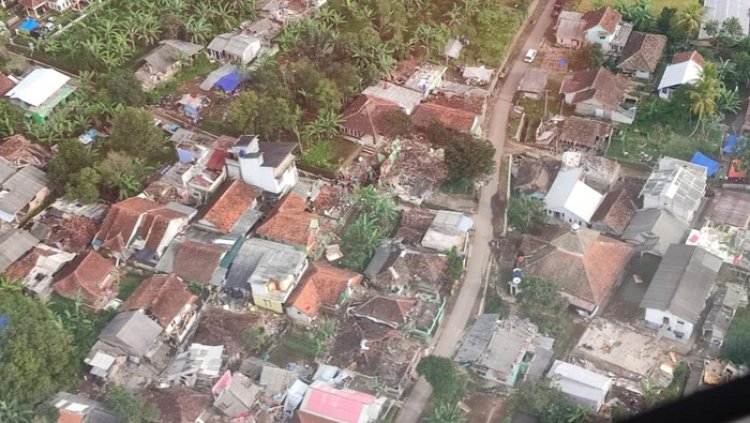Pencarian Korban Cianjur, Polisi Kerahkan Drone untuk Sisir Lokasi Desa Terisolir
