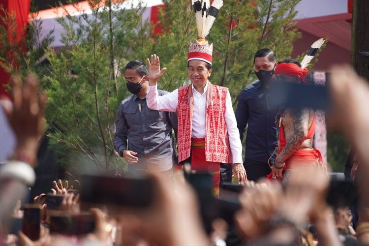 Terbongkar, Ini Sosok Rambut Putih yang Dimaksud Jokowi