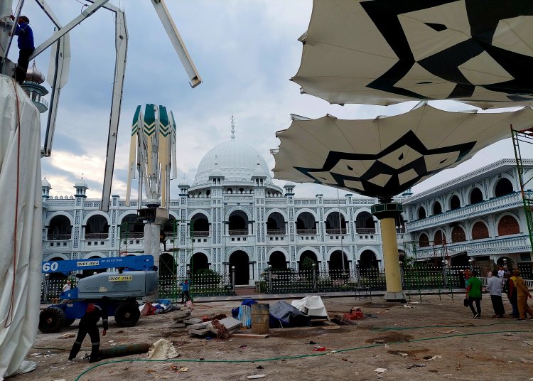 Gus Ipul: Perbaikan Payung Madinah yang Rusak Jadi Tanggung Jawab Kontraktor