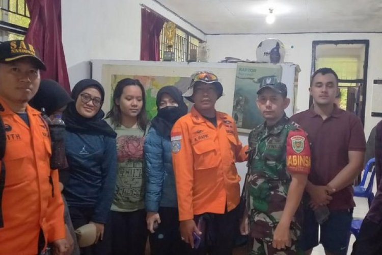 9 Orang Pendaki Asal Jakarta Yang Hilang Di Gunung Pangrango Dikenai ...