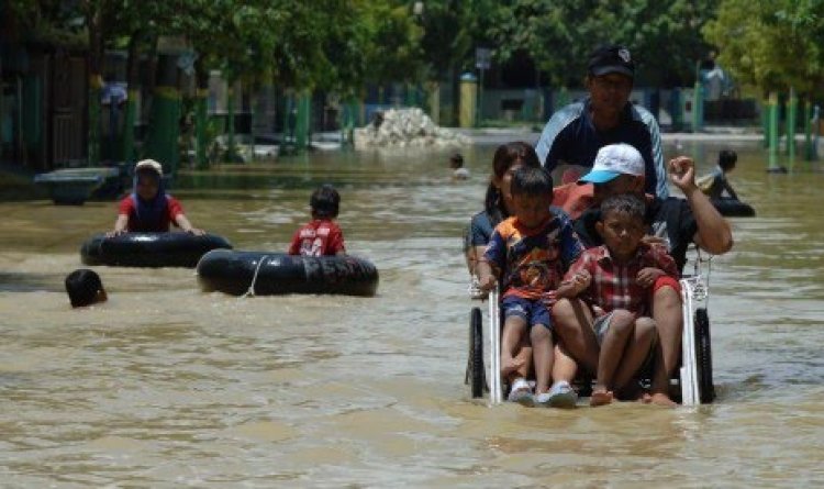 5 Kelurahan di Sampang Terendam Banjir, Aktivitas Warga Lumpuh
