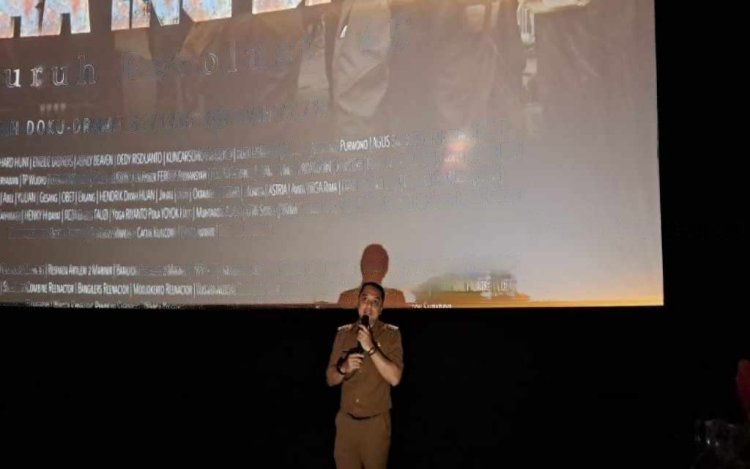 Wali Kota Surabaya Wajibkan Pelajar Nobar Film ‘Soera Ing Baja’