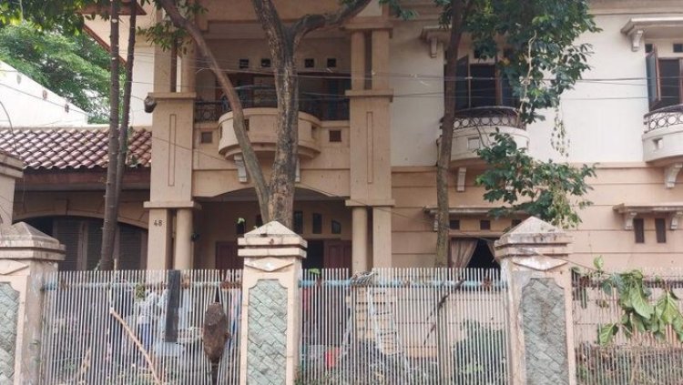 Bu Eny Pemilik Rumah Mewah di Jaktim Dirawat di RS Duren Sawit