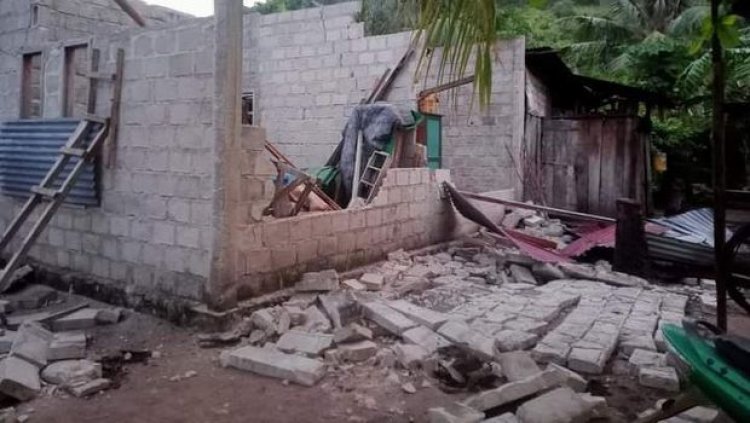 Desa Watuwei Rusak Parah Akibat Gempa M 7,5 Guncang Maluku Tenggara Barat