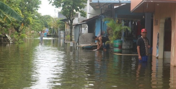 Kabupaten Kudus Diterjang Banjir, Hingga 2 Pekan Air Belum Surut