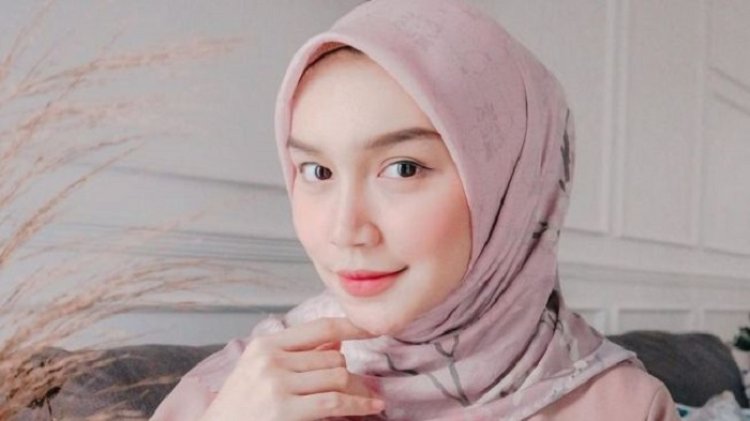 Tak Lagi Pasang Foto Suami di IG, Melody Prima Ungkap Kondisi Rumah Tangganya