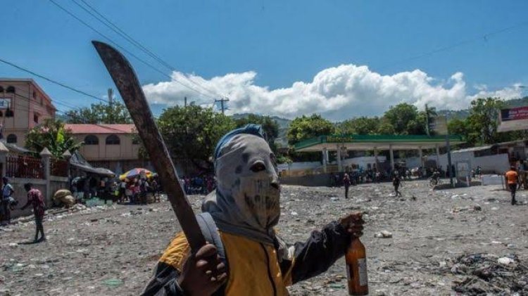 Duh! Kelompok Bersenjata Culik Beberapa Penumpang Bus di Haiti