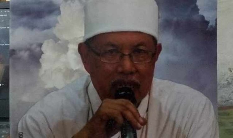 Ahmad Fuad Effendi Tutup Usia, Kakak Kandung Cak Nun
