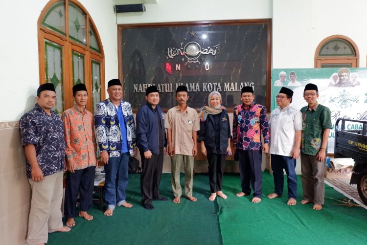 Ketua DPW NasDem Jatim Kunjungi PCNU Kota dan Kab. Malang, Serahkan Buku tentang Anies