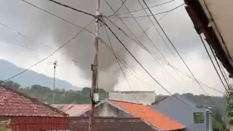 Angin Puting Beliung Kembali Guncang Kecamatan Paseh Jabar, Puluhan Rumah Dilaporkan Rusak