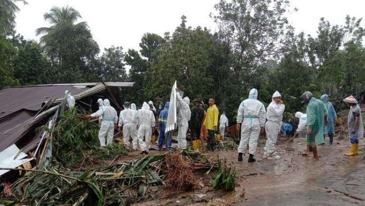 Banjir dan Longsor Menimpa Wilayah Manado Melaporkan Banjir Terjadi di 40 Titik yang tersebar di 25 Kelurahan
