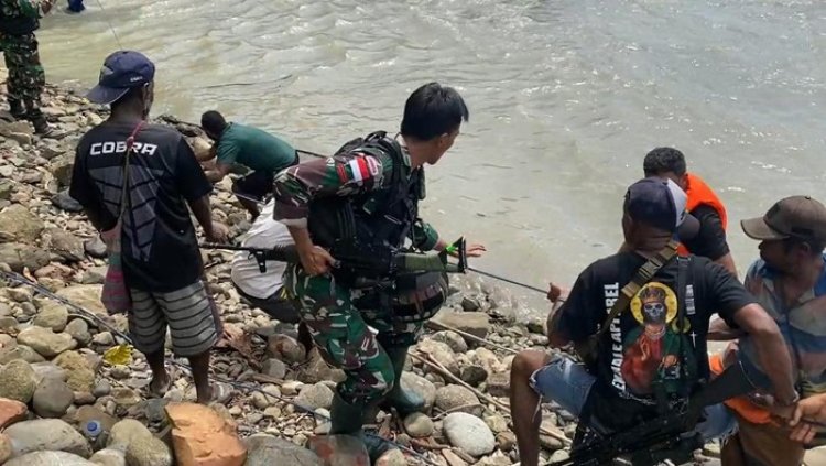 1 TNI Korban Putusnya Jembatan Gantung Sungai Digoel Ditemukan Tewas, 3 Masih Dalam Pencarian