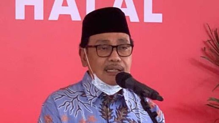 Ketua MUI Jatim KH Mutawakkil Allalah Membahas Rencana Kenaikan Biaya Haji yang Ditanggung Calon Jemaah Haji CJH