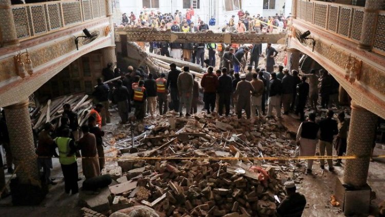 Ledakan Bom Guncang Sebuah Masjid di Pakistan, 59 Orang Dikabarkan Tewas