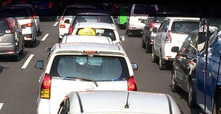 Lalin Tol Dalam Kota Jakarta Alami Kemacetan Pagi Ini Imbas Kepadatan Volume Kendaraan