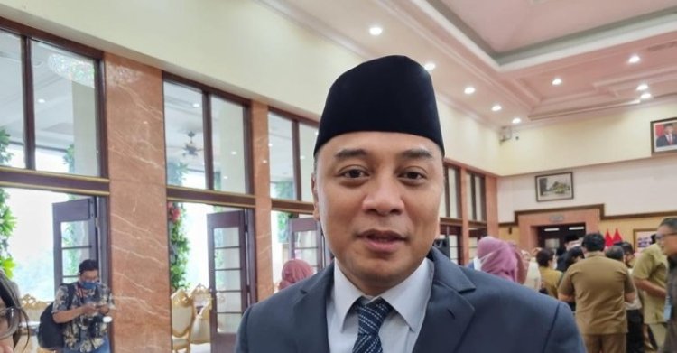 Eri Cahyadi Wali Kota Surabaya Memastikan Sekolah Negeri dan Swasta Tidak Akan ada Lagi Pungli