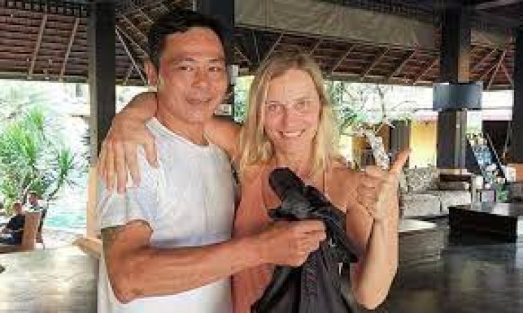 Sopir Angkot di Thailand Bikin Geger Usai Kembalikan Tas Milik Turis Firlandia yang Berisi Uang Tunai Rp 65 Juta