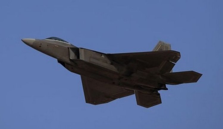 Pentagon Klaim Pesawat F-16 Tembak Jatuh Objek di Atas Danau Huron
