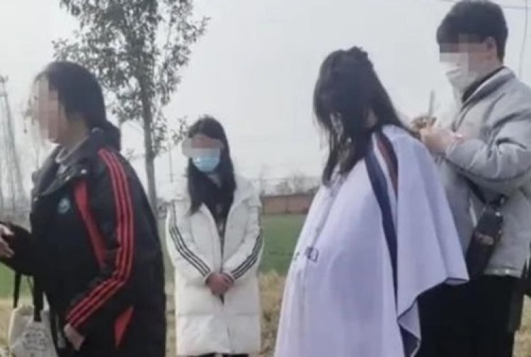 Para Gadis di China Menangis Ketika Potongan Rambut Mereka Disamakan