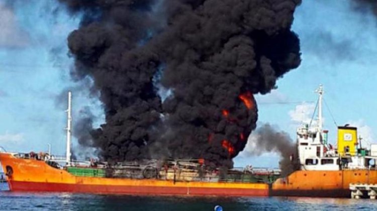 Gawat! Kapal Tanker Terbakar di Perairan Nanchang, 4 Orang Dinyatakan Hilang