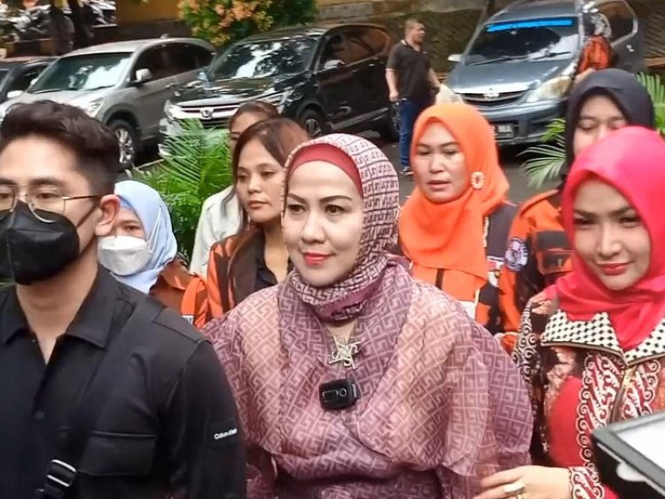 Venna Melinda Tagih Utang Ferry Irawan, Mulai Belanja Online hingga Uang Rokok