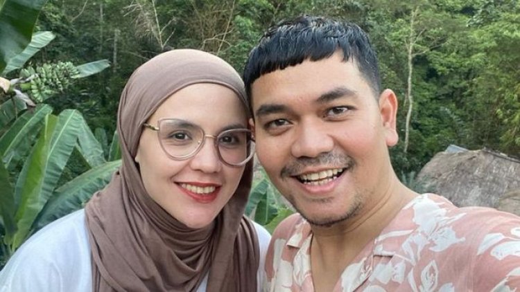 Aldila Jelita dan Indra Bekti Masih Muncul Berdua di Podcast Melaney Ricardo Sebelum Memutuskan Bercerai