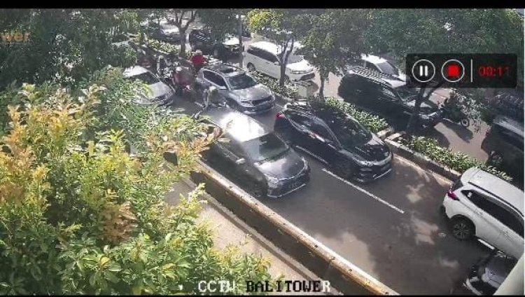 Duh! Kemacetan Terjadi di Jalan Pramuka Jakpus Pagi Ini