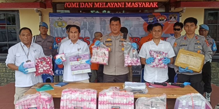 Polres Tarakan Tangkap 2 Kepala Kantor PT Pos Indonesia Gegara Peredaran Kosmetik Ilegal