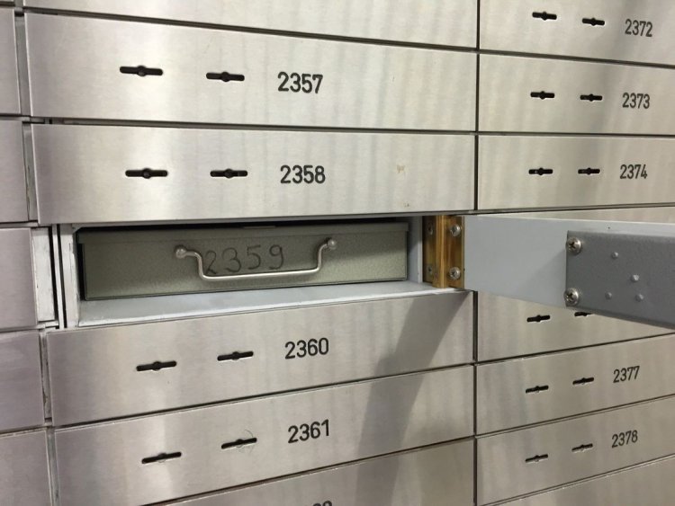 Safe Deposit Box Diduga Milik Rafael Alun Trisambodo Ditemukan, Isi Didalamnya Bikin Mencengangkan