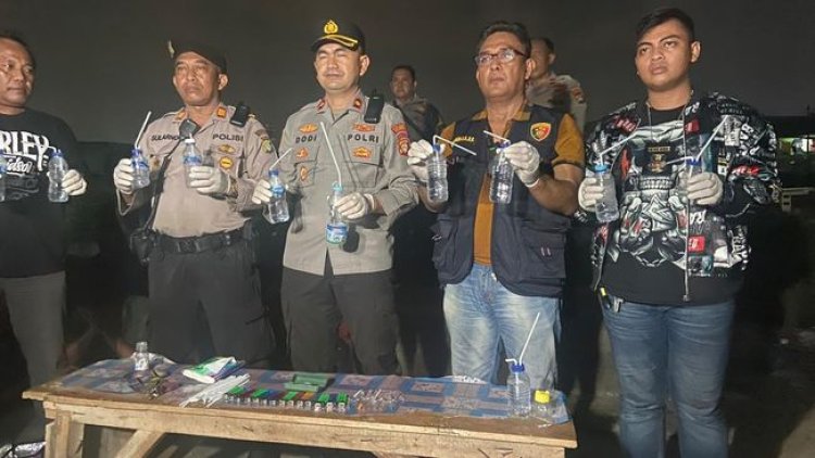 Polisi Amankan 15 Orang Saat Gerebek Kampung Boncos Jakbar, Sosok Pemasok Sabu ke Ammar Zoni Tak Ditemukan