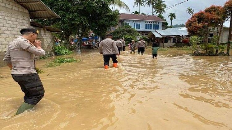 5 Kecamatan di Solok Selatan Terendam Banjir Usai Hujan Deras Sejak Sabtu Malam