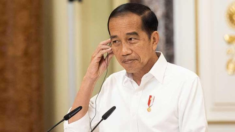 Jokowi Membagikan PPKM Award pada Pihak yang Berjasa dalam Penanganan Covid di Indonesia