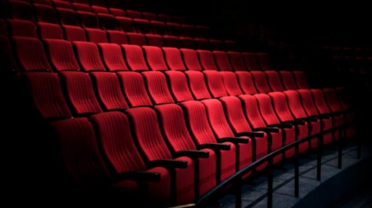 Pemkot Surabaya Melarang Bioskop Diputar saat Jam Buka Puasa
